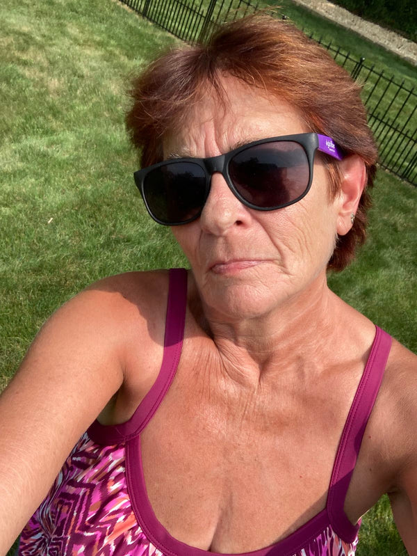 <p>« Depuis ma ménopause, je stockais tout sur le ventre malgré le sport. En quelques semaines, ma taille s'est affinée et le ventre a dégonflé. J'ai l'impression que mon corps m'écoute enfin. »</p><p><strong>Laurence C., 52 ans</strong></p>